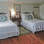 Ships Inn