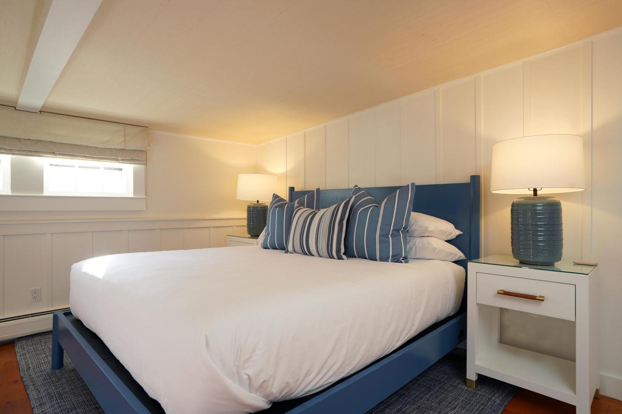 76 Main Ink Press Hotel Nantucket