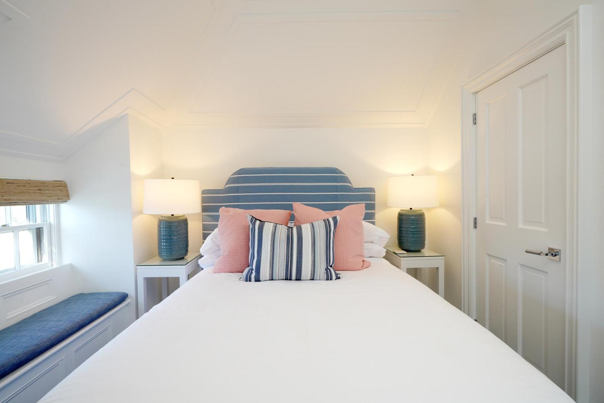 76 Main Ink Press Hotel Nantucket