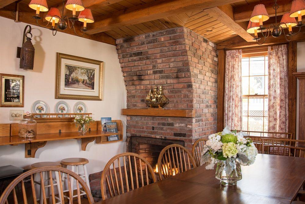 Bed & Breakfast Seven Sea Street 3*