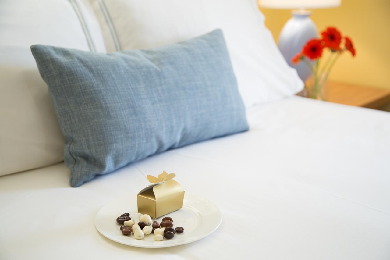Seven Sea Street 3*