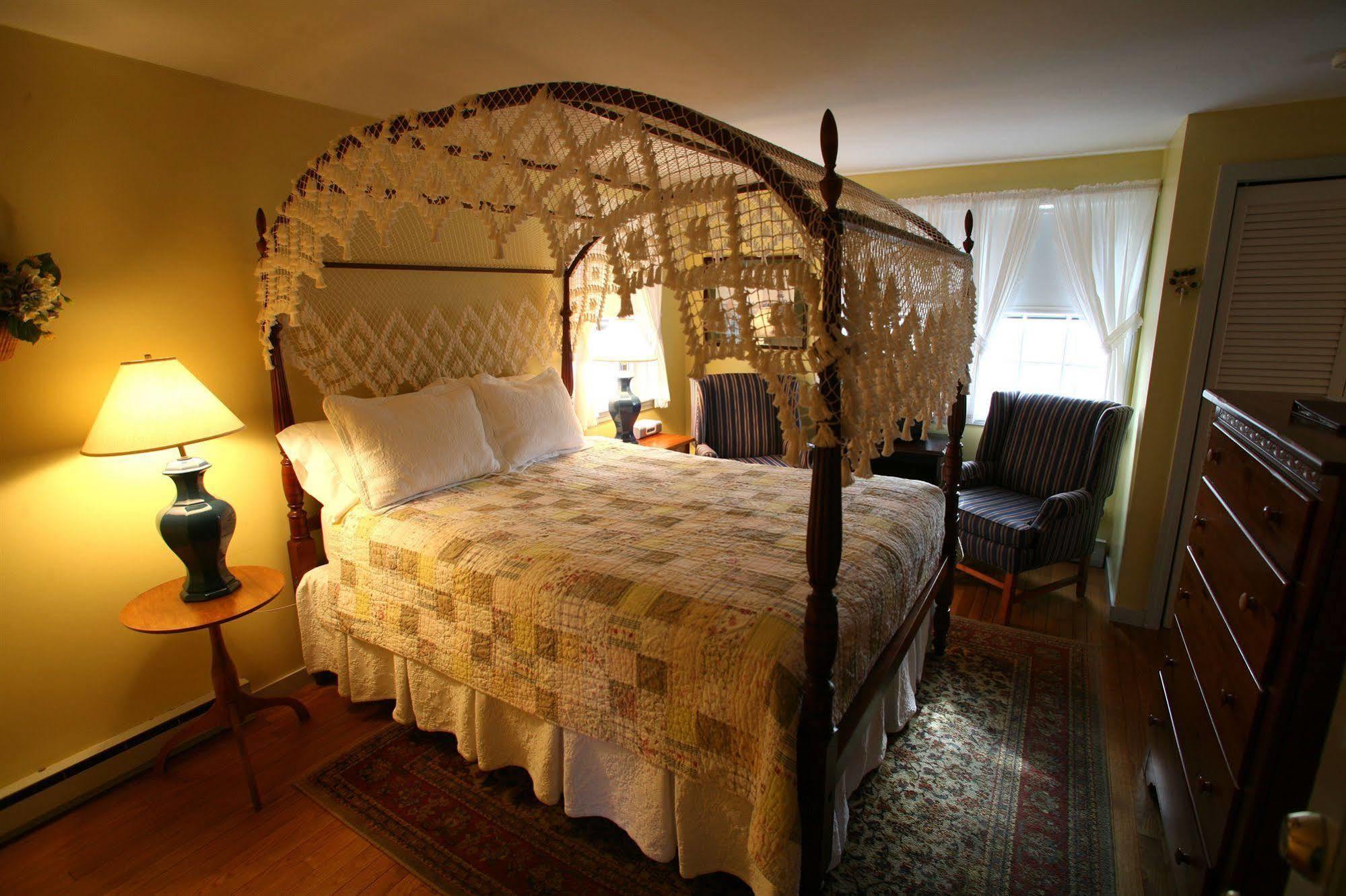 Bed & Breakfast Seven Sea Street 3*