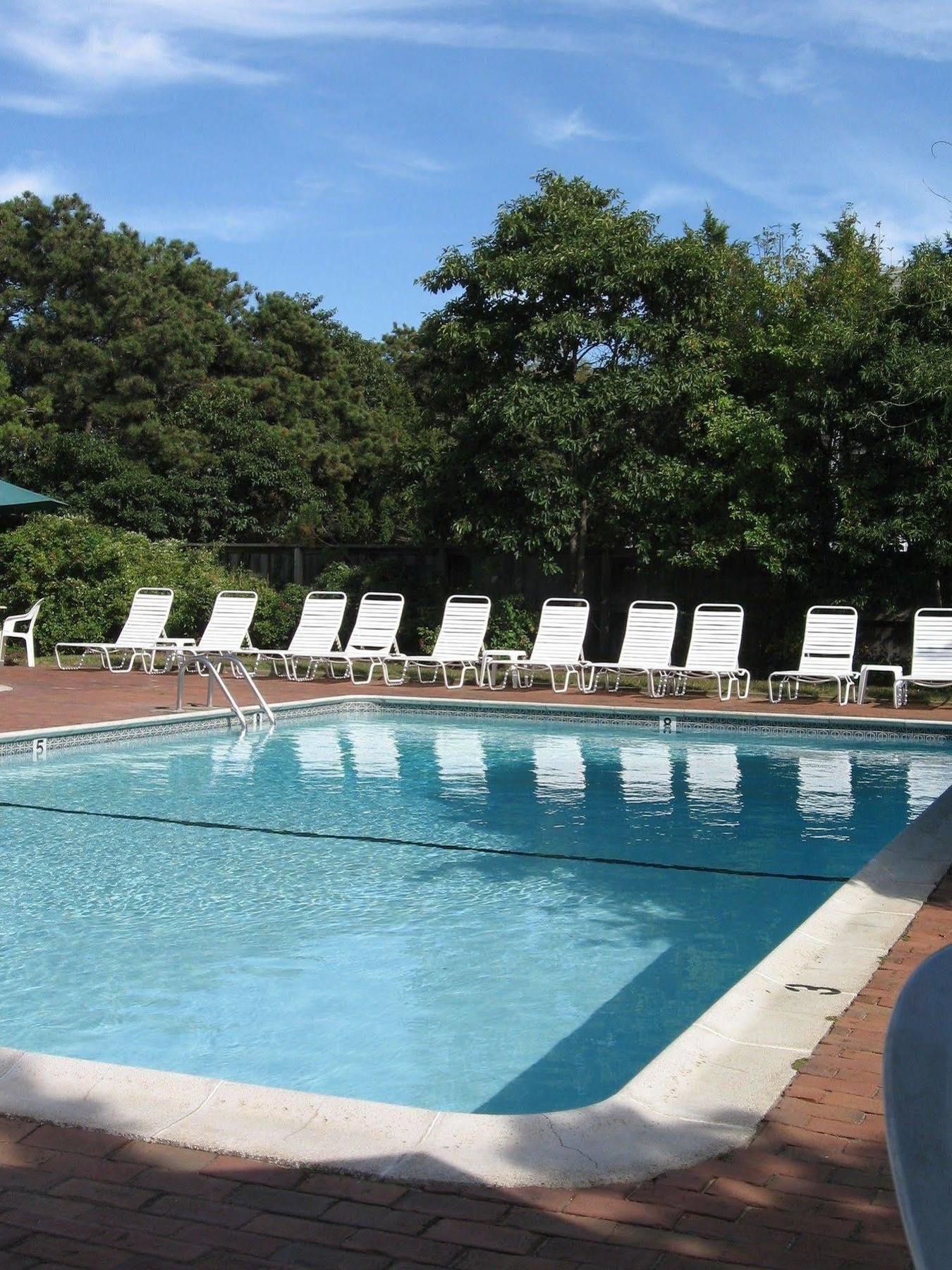 Nantucket Inn Hotel